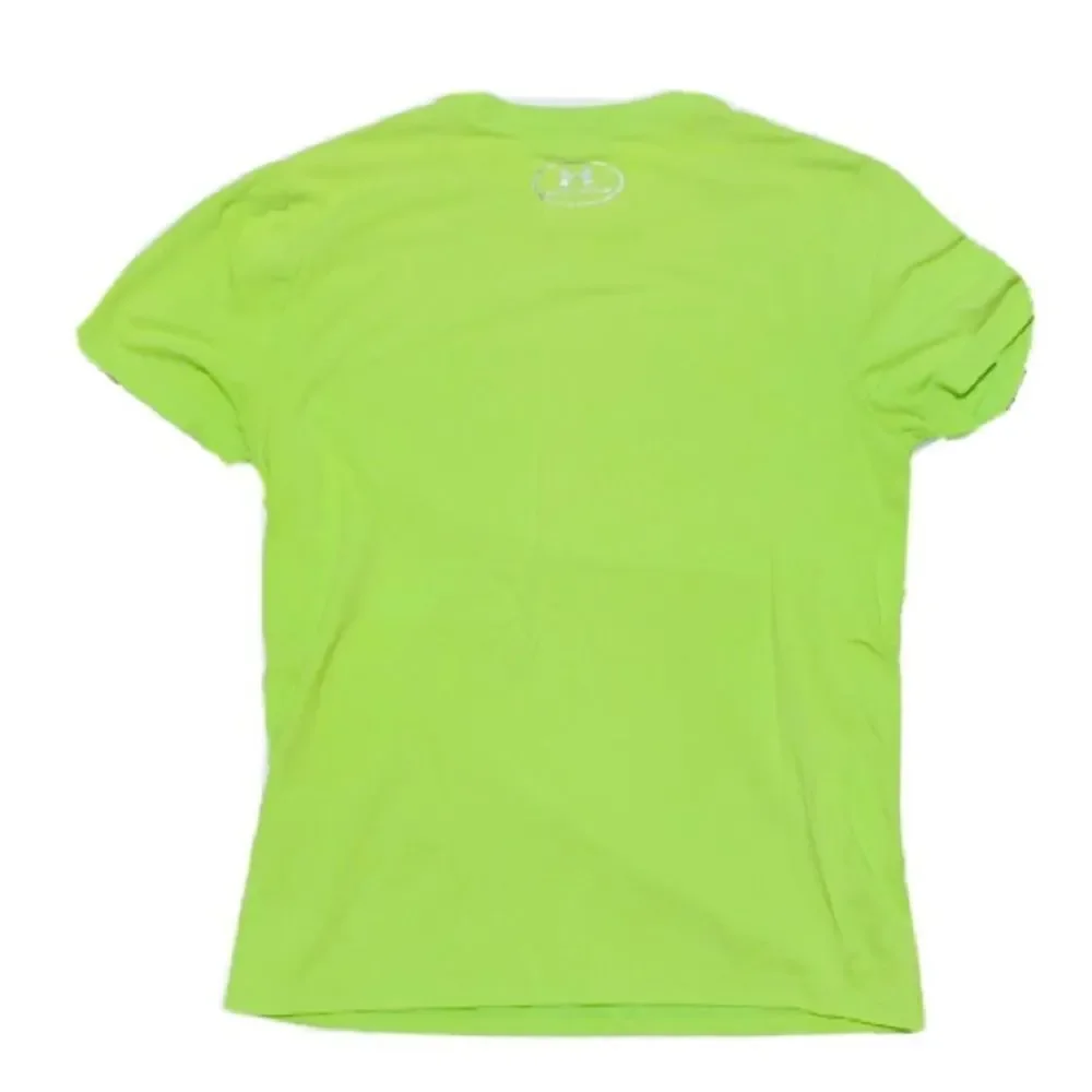 Boys Under Armour t-shirt size YSM